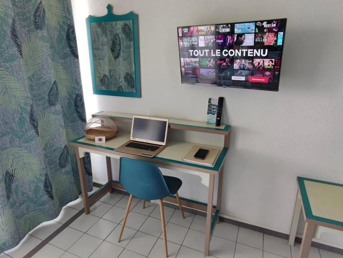 Un Petit Joyau Apartment Le Diamant